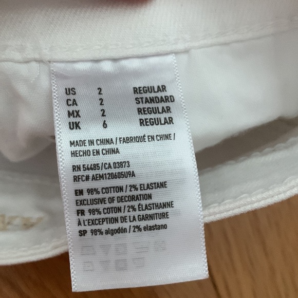 American Eagle Skirt - Picture 3 of 4